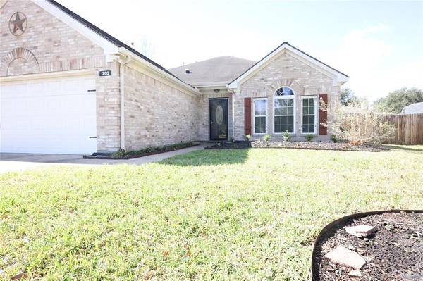 1702 Village Court LN, Rosenberg, TX 77471