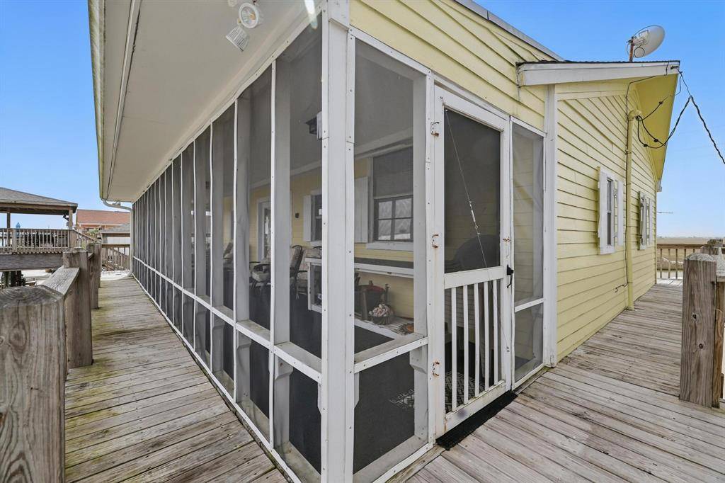 Port Bolivar, TX 77650,1160 N Redfish ST