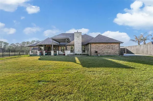 Dickinson, TX 77539,5321 Forest Cove DR