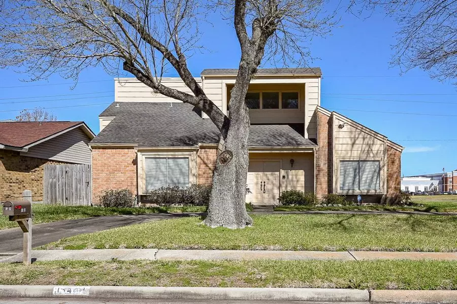 15402 Mendocino DR, Houston, TX 77083