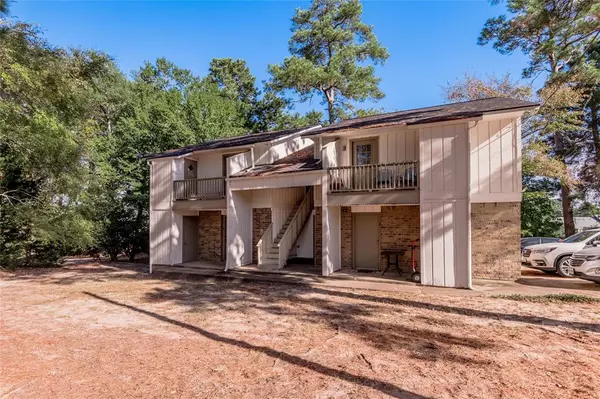 1329 Windsor ST #3, Huntsville, TX 77340