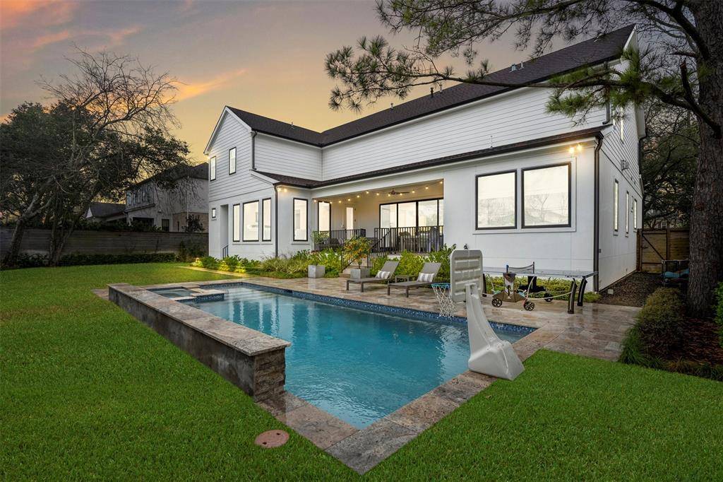 Houston, TX 77096,4983 Valkeith DR