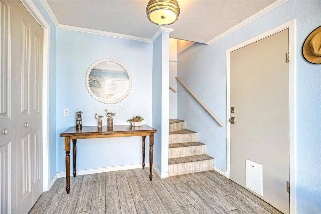 La Marque, TX 77568,10 S Sandpiper ST
