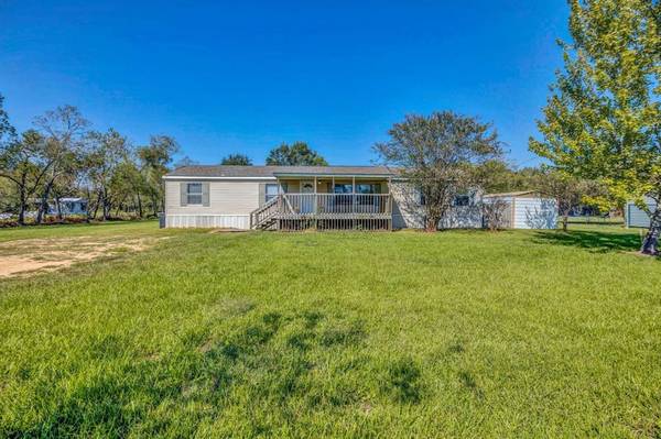 209 County Road 2279, Cleveland, TX 77327