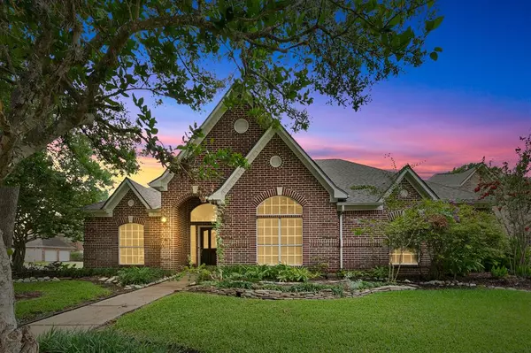 2203 Mossy Glen CT, Richmond, TX 77406