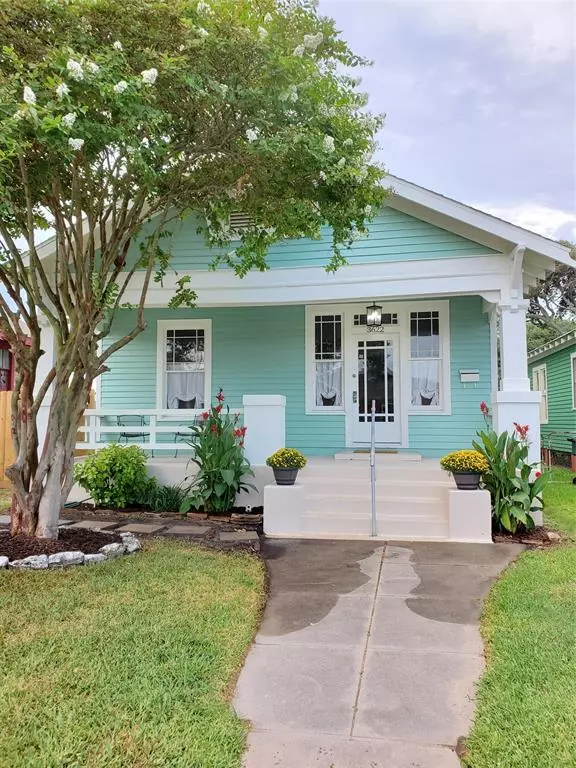 3622 Avenue S, Galveston, TX 77550