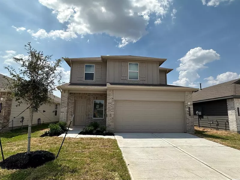 12335 Lariat Run DR, Houston, TX 77014