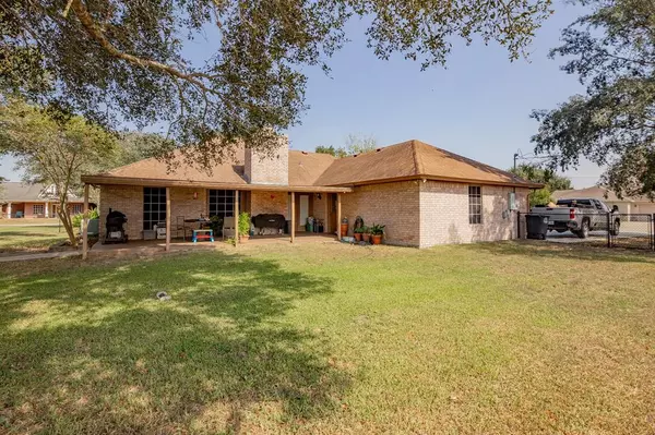 Victoria, TX 77904,139 Longview DR