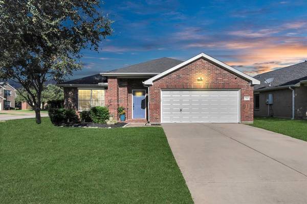 734 Shenandoah Falls LN, Rosenberg, TX 77469