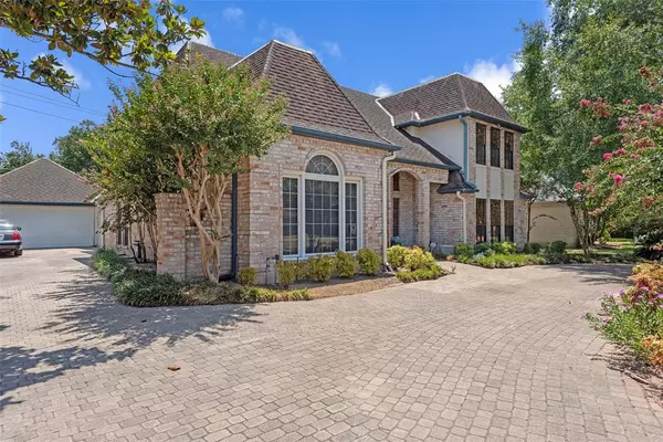 Sugar Land, TX 77478,1767 Creekside DR