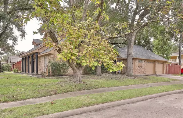 Houston, TX 77034,231 Viceroy DR