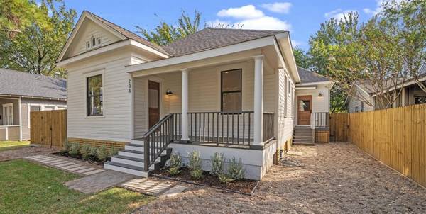 208 Tabor ST, Houston, TX 77009