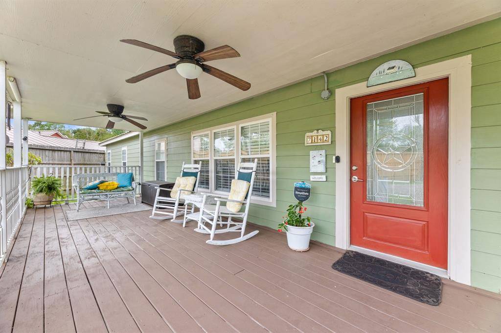 Santa Fe, TX 77510,7142 Avenue P