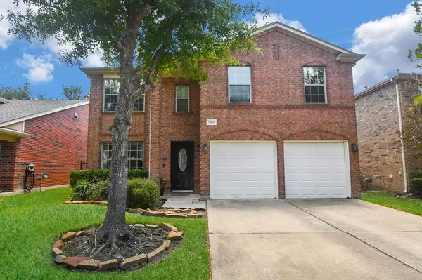 17611 S Summit Canyon DR, Houston, TX 77095