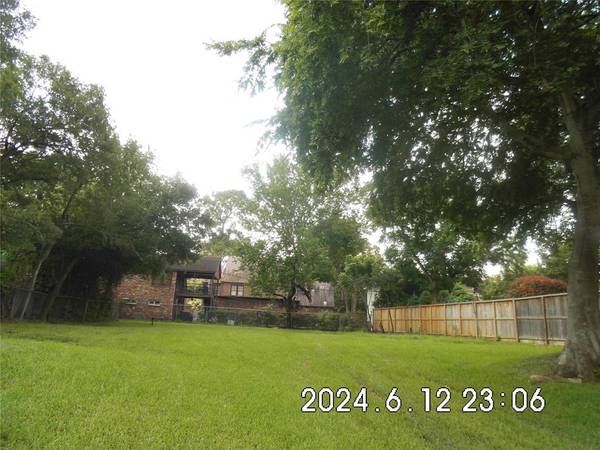 2341 Maroneal ST, Houston, TX 77030