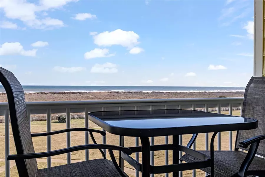 26471 Cat Tail DR #202, Galveston, TX 77554