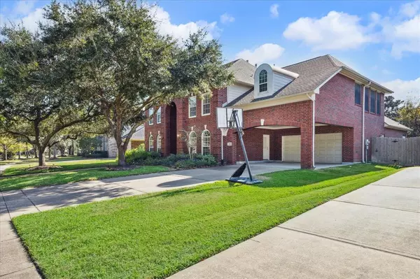 Pasadena, TX 77059,4602 N Pine Brook WAY