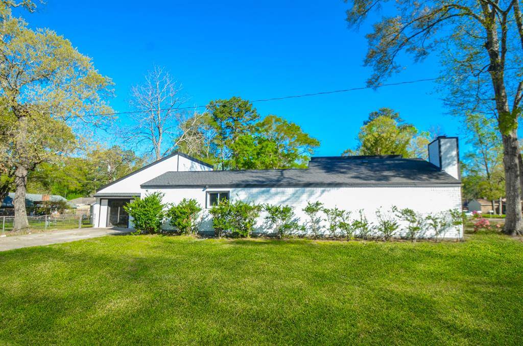 Conroe, TX 77304,48 Artesia