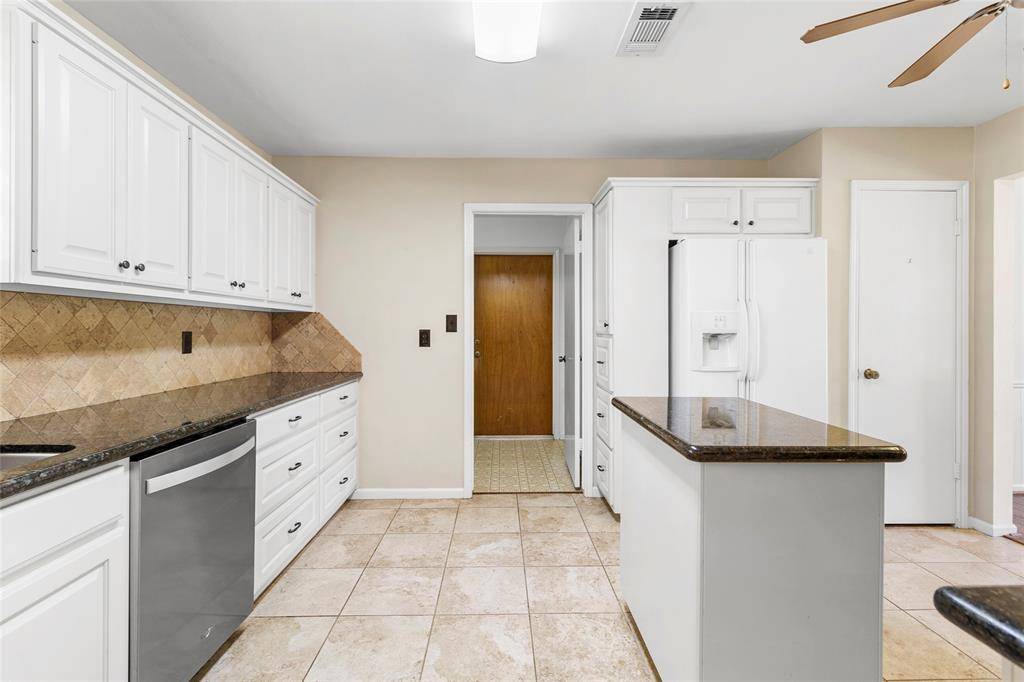 Huntsville, TX 77320,249 Hickory ST