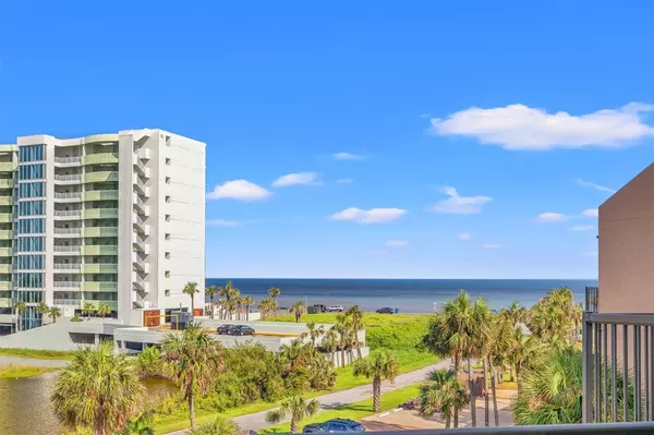 9520 Seawall BLVD #338, Galveston, TX 77554