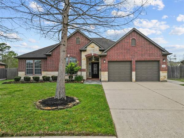 4464 Chestnut CIR, Friendswood, TX 77546