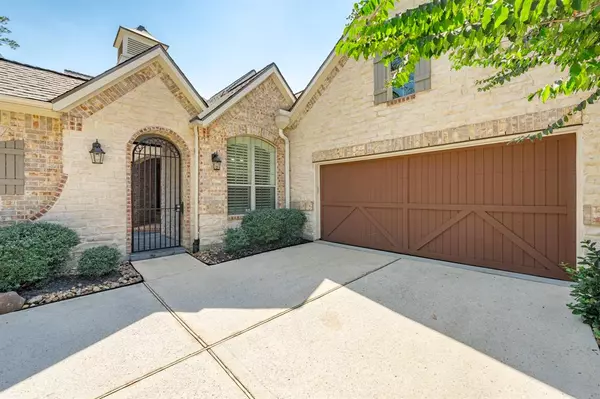 The Woodlands, TX 77382,7 Columbia Crest PL