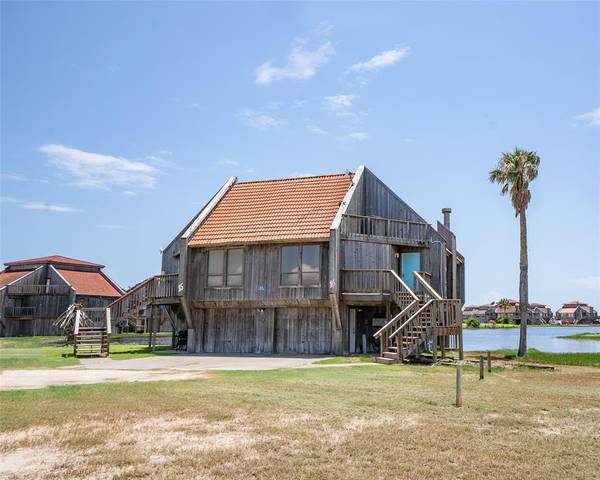 54 Private Road 639 #16, Matagorda, TX 77457