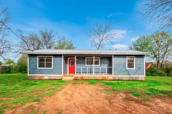 Alto, TX 75925,138 1st ST