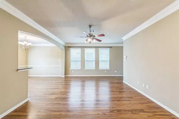 Houston, TX 77057,6222 Skyline DR #3