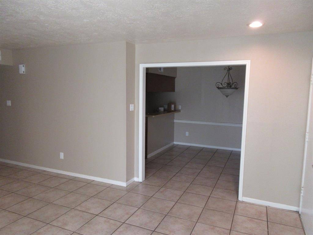 Houston, TX 77477,11514 Meadow LN #4