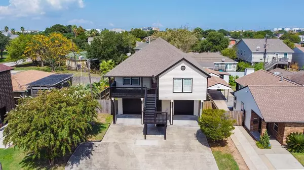 5724 Fraser AVE, Galveston, TX 77551