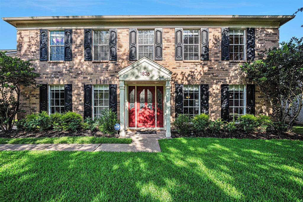 1826 Concho River CT, Sugar Land, TX 77478