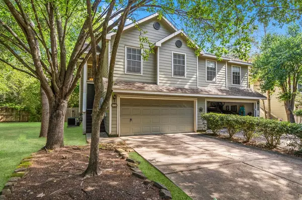 14 N Walden Elms CIR, The Woodlands, TX 77382