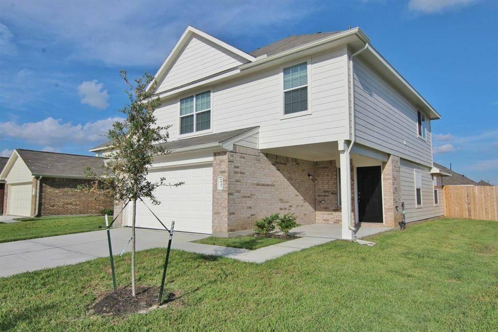 5942 Dawn Misty LN, Houston, TX 77048