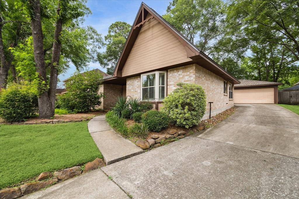 Houston, TX 77345,3014 Knoll Manor DR