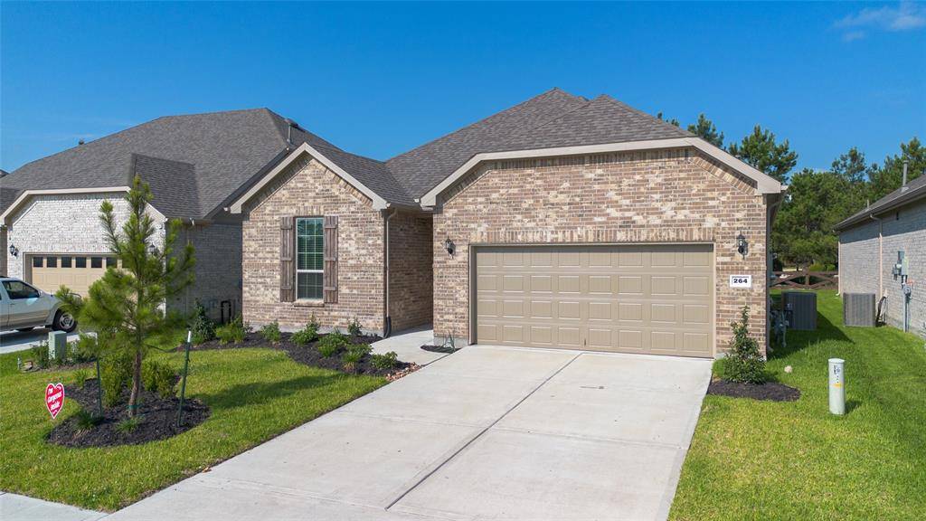 264 Connemara DR,  The Woodlands,  TX 77382