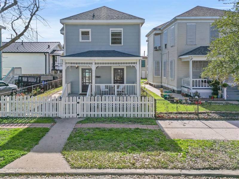 1703 Avenue M 1/2, Galveston, TX 77550