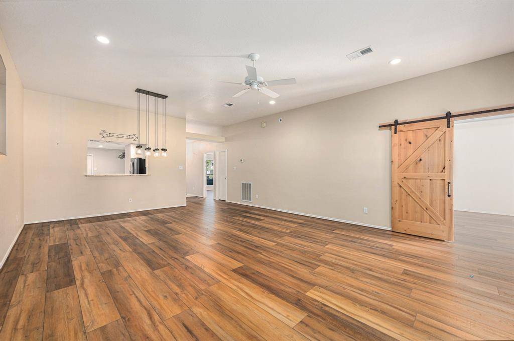 Pearland, TX 77584,3322 S Country Meadows LN