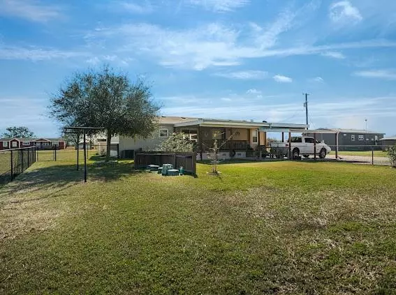 Victoria, TX 77905,357 W Oaks Dr