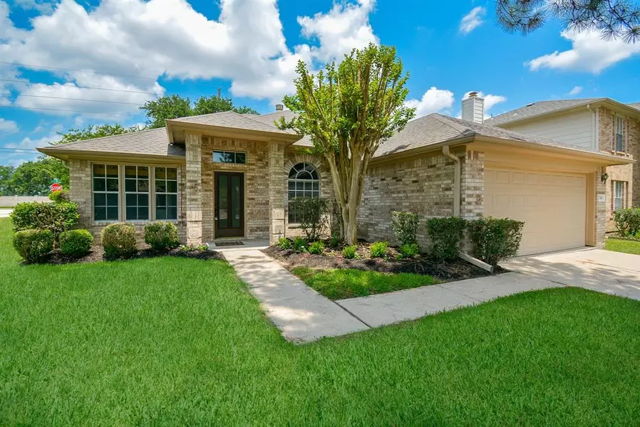 17014 Fairway Glen LN, Sugar Land, TX 77498