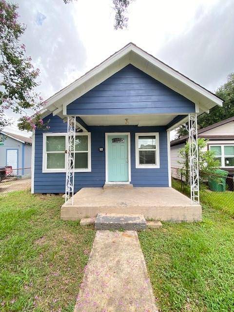 7122 Avenue O, Houston, TX 77011