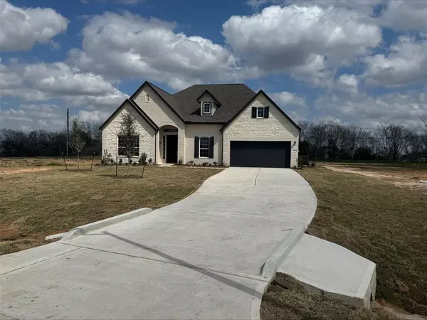 11019 Thompson LNDG, Needville, TX 77461