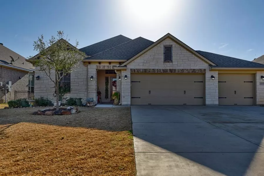 2009 Eagle View DR, Navasota, TX 77868