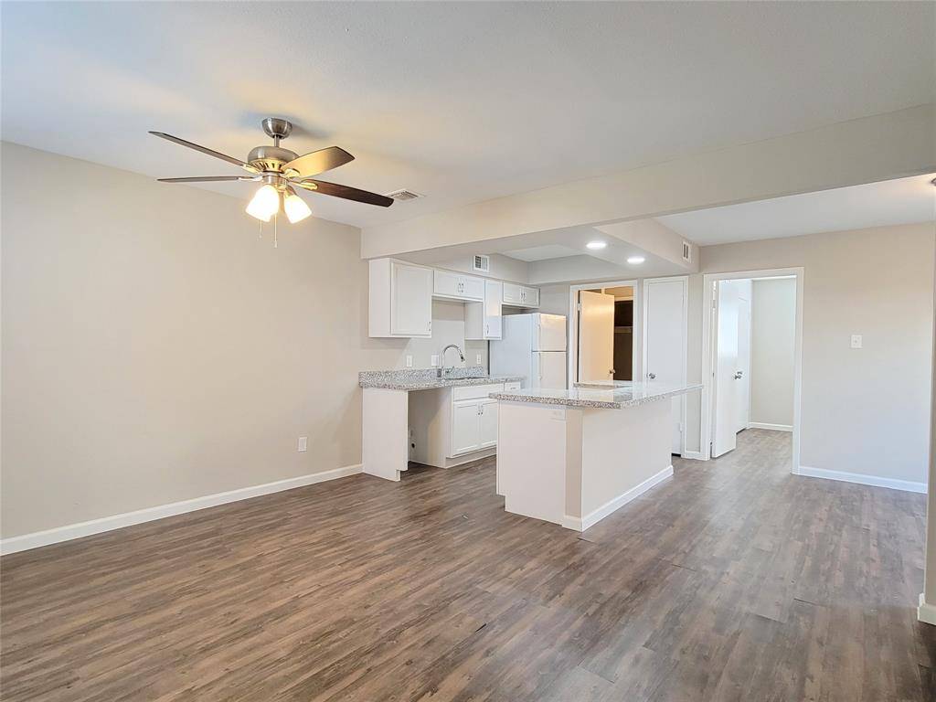 Houston, TX 77043,1924 Upland DR