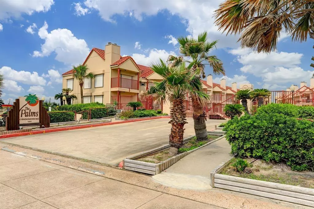 Galveston, TX 77551,7312 Seawall BLVD #118