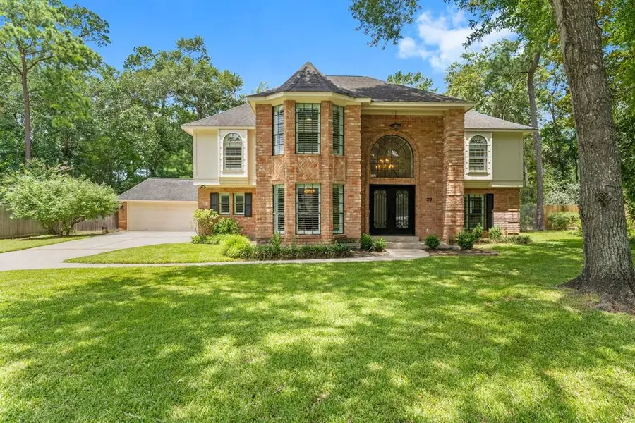 39 Watertree CT, The Woodlands, TX 77380