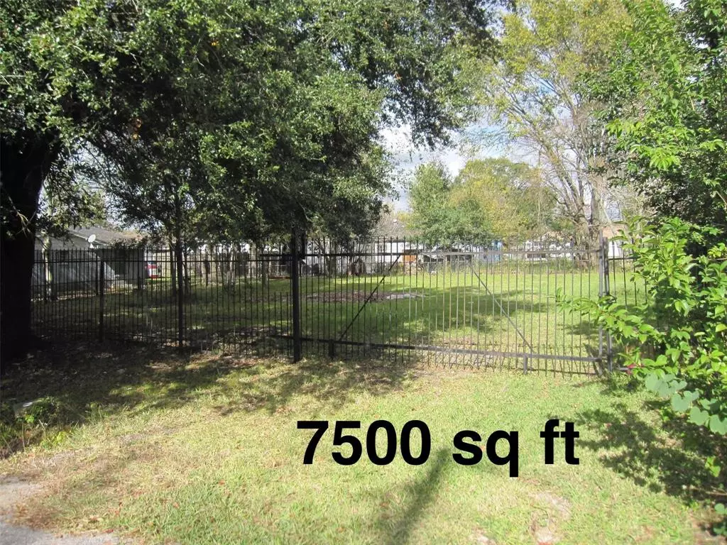 Houston, TX 77021,3511 Seabrook St,    LOT 1,2,3 ST