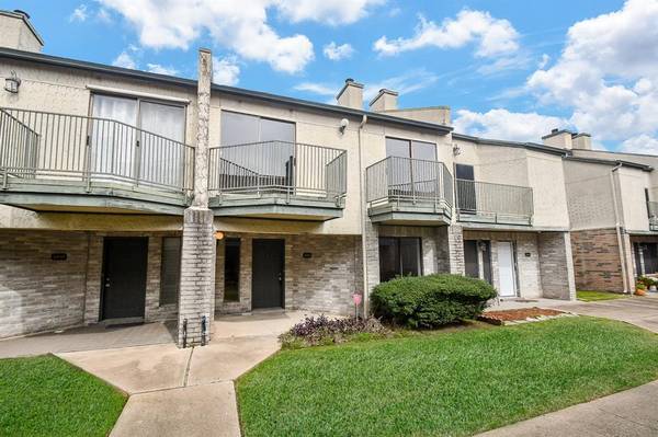 3827 Dock View LN #3, Missouri City, TX 77459