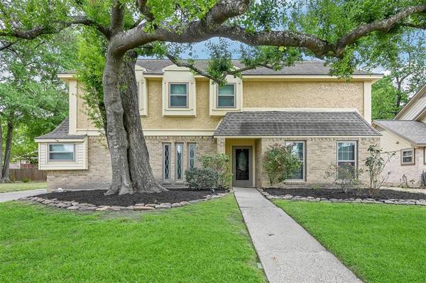 7607 Cypress DR, Humble, TX 77396