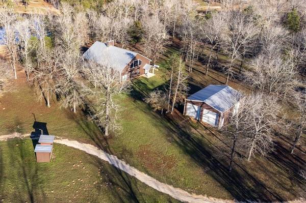 595 Private Road 8304, Woodville, TX 75979